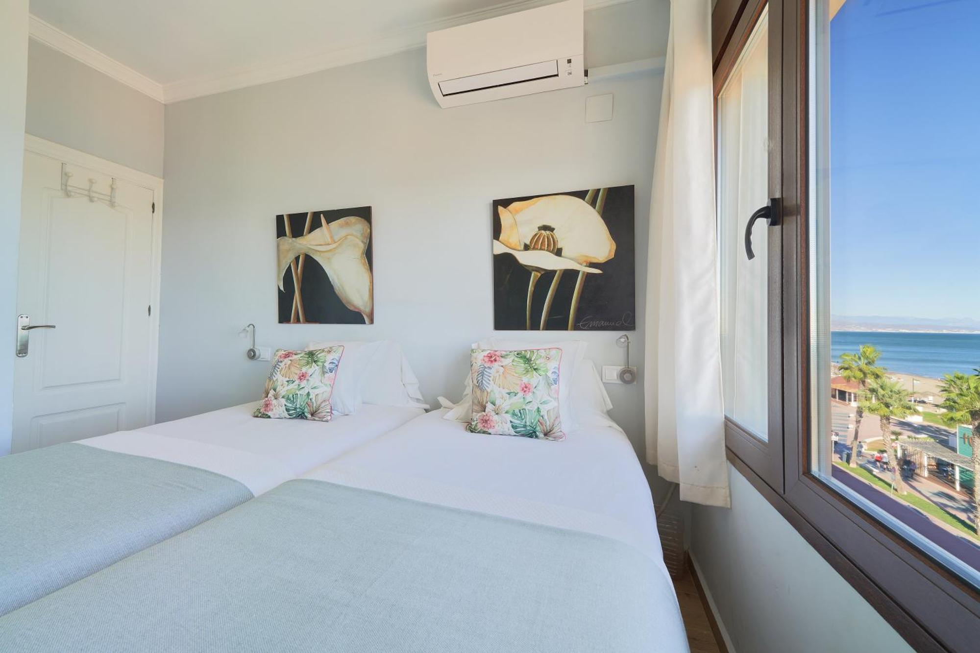 Xpce Playa Bajondillo Terrace - Parking Free Appartement Torremolinos Buitenkant foto