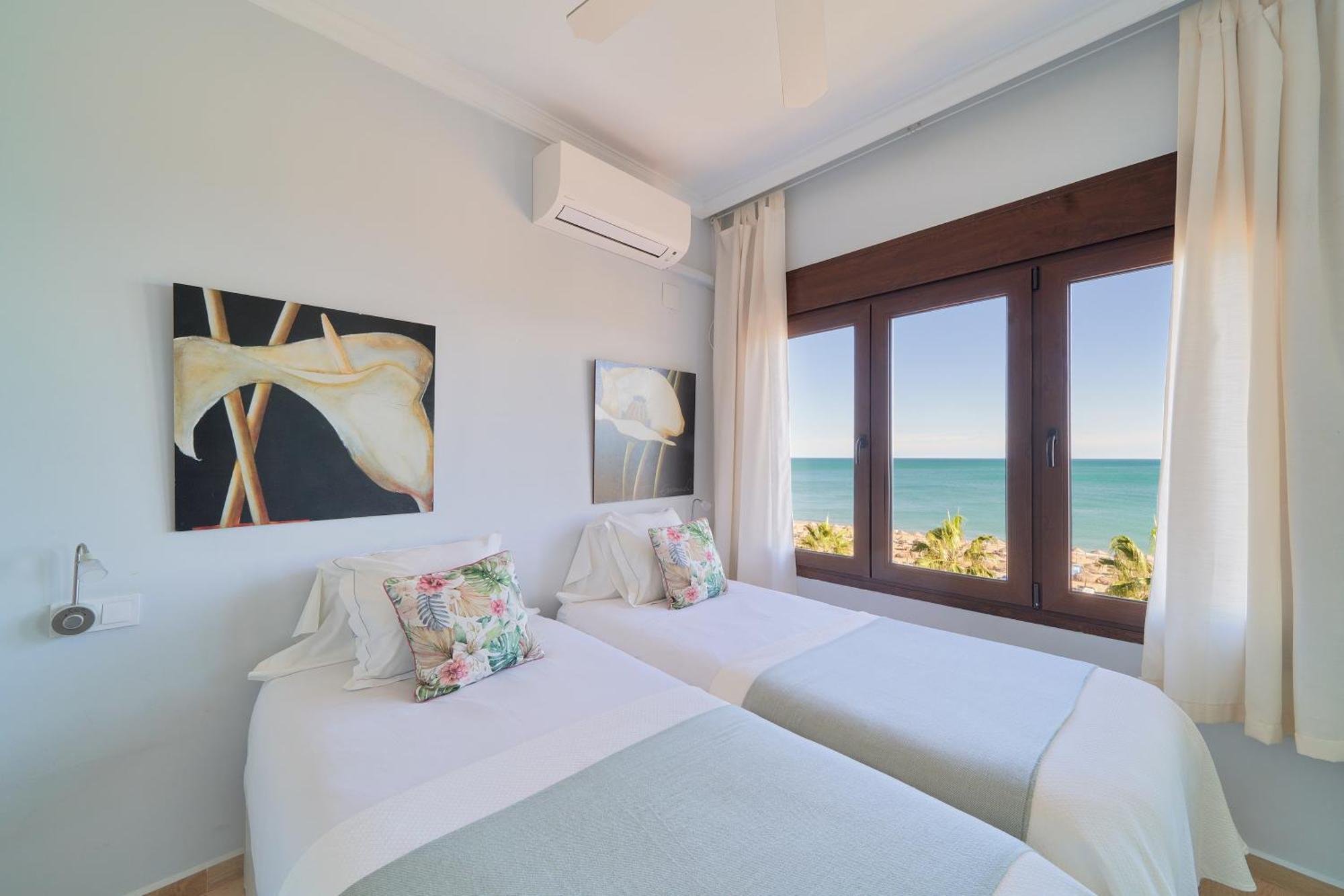 Xpce Playa Bajondillo Terrace - Parking Free Appartement Torremolinos Buitenkant foto