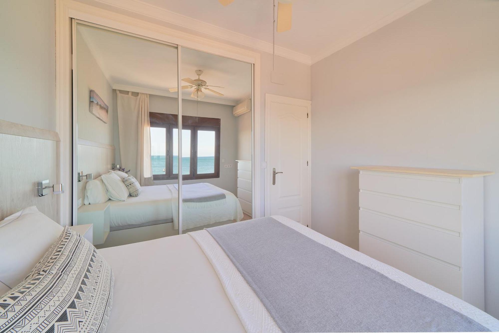 Xpce Playa Bajondillo Terrace - Parking Free Appartement Torremolinos Buitenkant foto