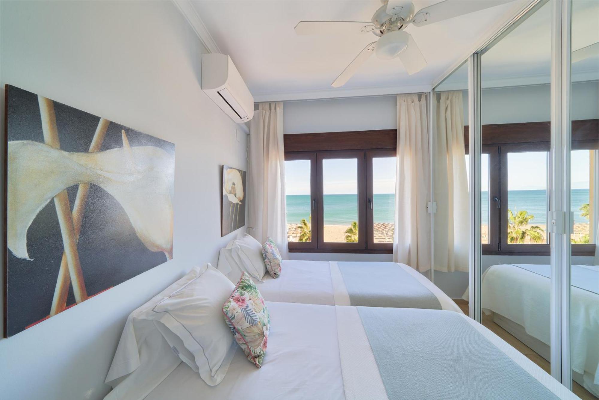 Xpce Playa Bajondillo Terrace - Parking Free Appartement Torremolinos Buitenkant foto